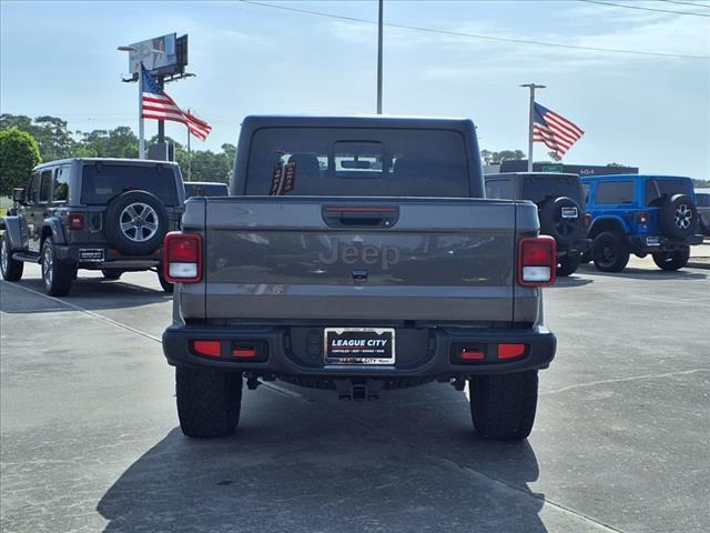 used 2023 Jeep Gladiator car, priced at $37,657