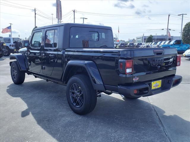 new 2024 Jeep Gladiator car, priced at $37,141