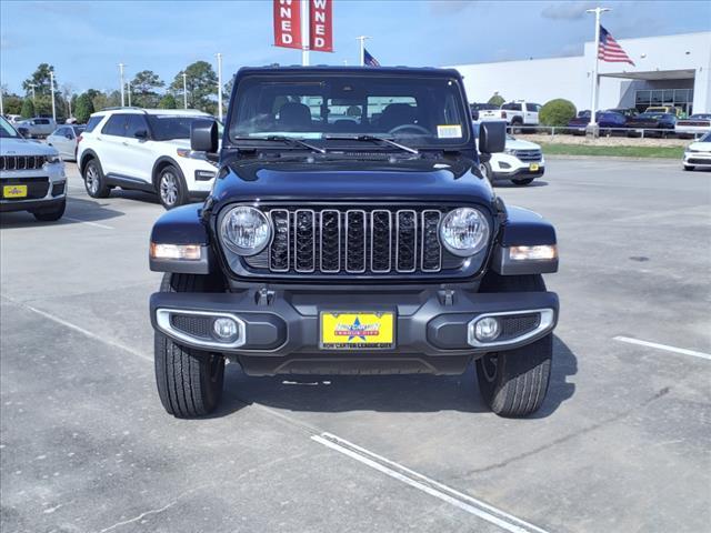 new 2024 Jeep Gladiator car, priced at $37,141