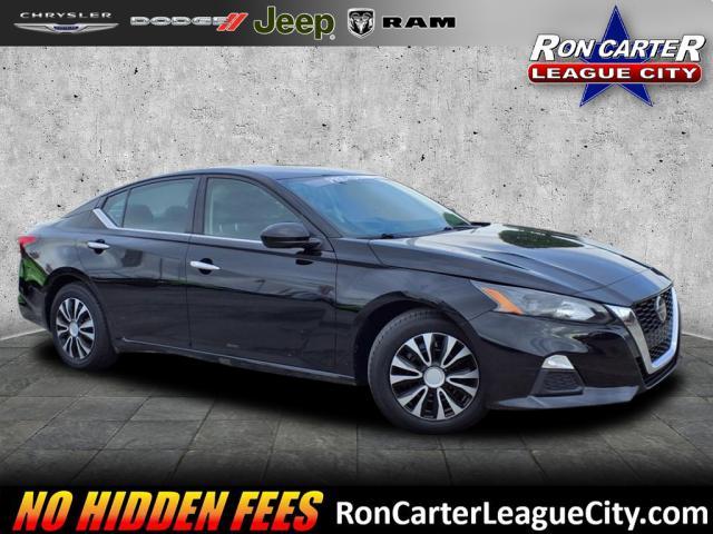 used 2022 Nissan Altima car, priced at $18,626