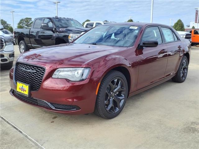 new 2023 Chrysler 300 car, priced at $33,201