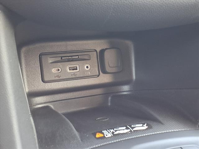 used 2023 Chevrolet Equinox car, priced at $29,500