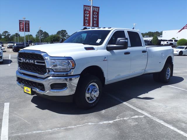 new 2024 Ram 3500 car, priced at $61,251