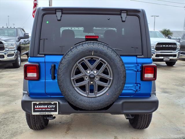 new 2025 Jeep Wrangler car, priced at $40,150
