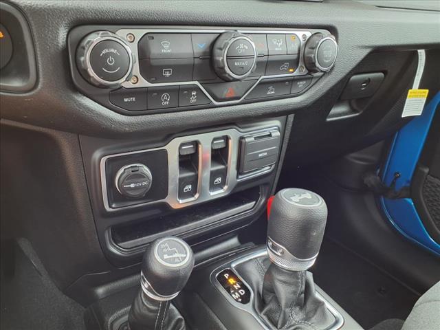 new 2025 Jeep Wrangler car, priced at $40,150
