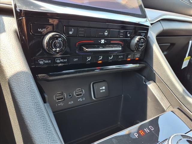 new 2025 Jeep Grand Cherokee car, priced at $53,135