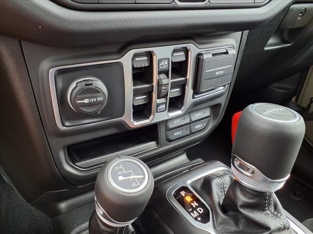 new 2025 Jeep Gladiator car, priced at $47,245