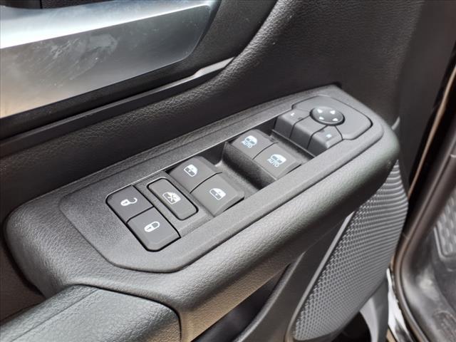 new 2025 Ram 1500 car, priced at $39,405