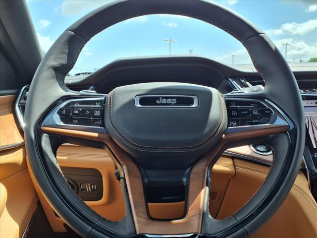 new 2025 Jeep Grand Cherokee car, priced at $60,031