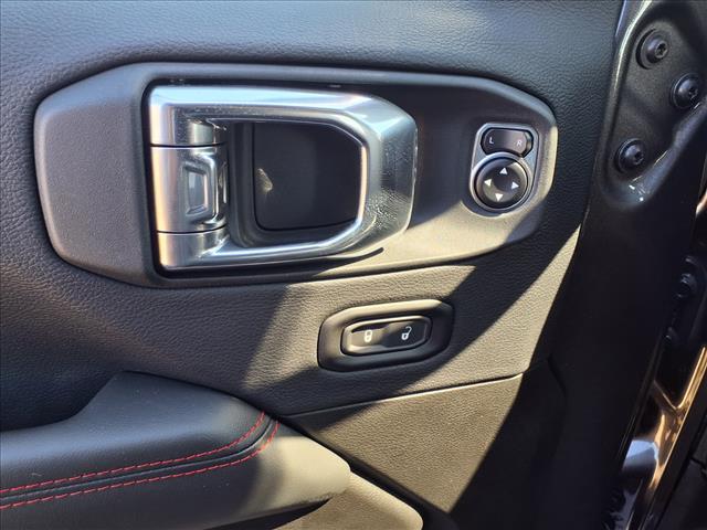new 2025 Jeep Wrangler car, priced at $62,089