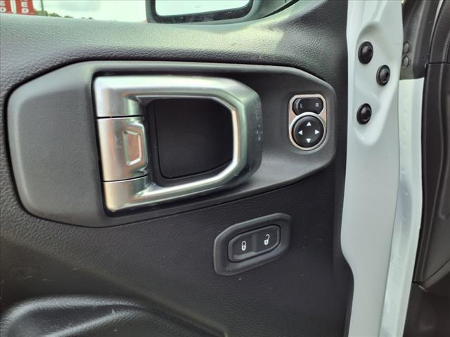 new 2025 Jeep Wrangler car, priced at $53,875