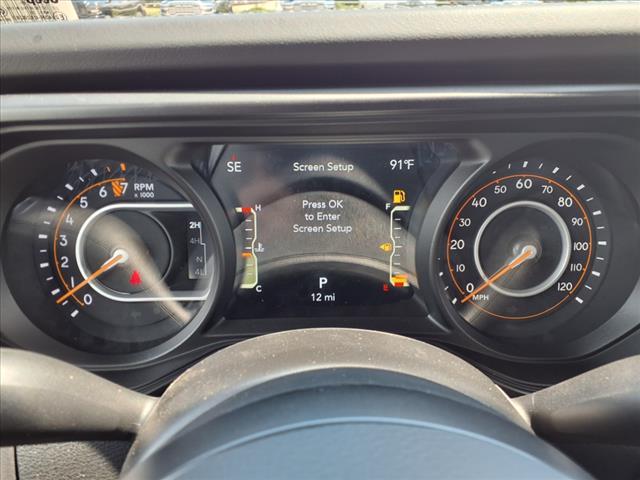 new 2025 Jeep Gladiator car, priced at $45,599