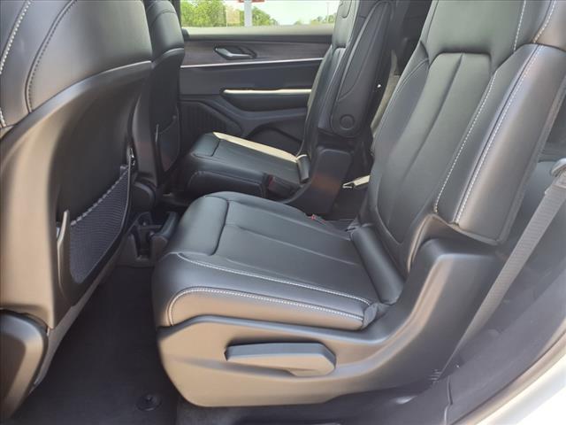 new 2025 Jeep Grand Cherokee L car, priced at $50,240