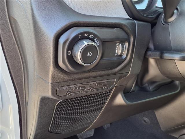 new 2025 Jeep Wrangler car, priced at $39,555
