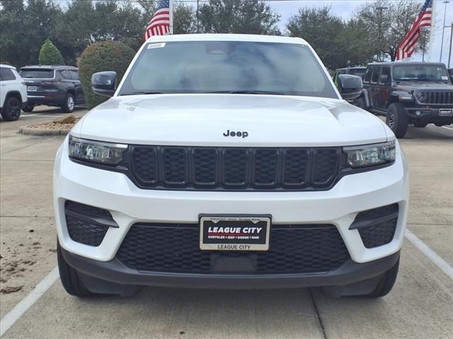 new 2025 Jeep Grand Cherokee car, priced at $39,677