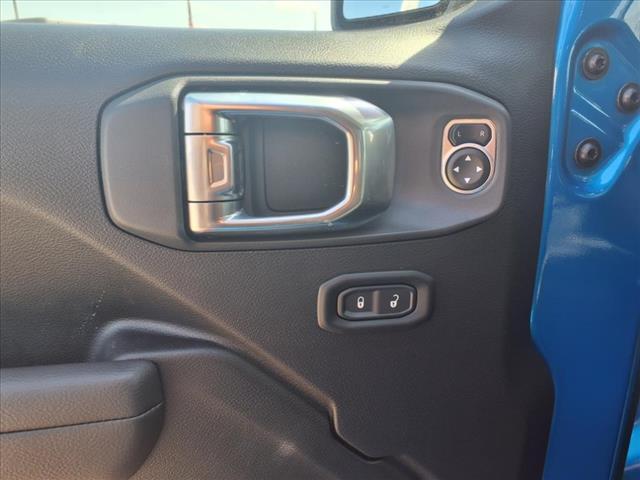 new 2025 Jeep Wrangler car, priced at $45,945
