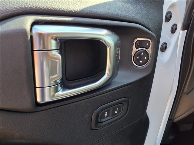 new 2025 Jeep Wrangler car, priced at $44,640