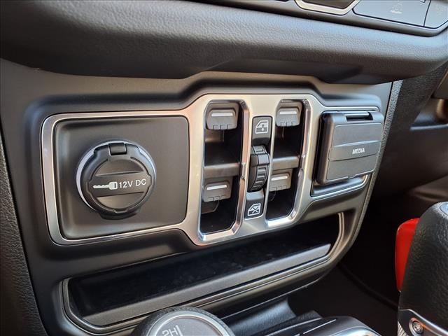 new 2025 Jeep Wrangler car, priced at $44,640