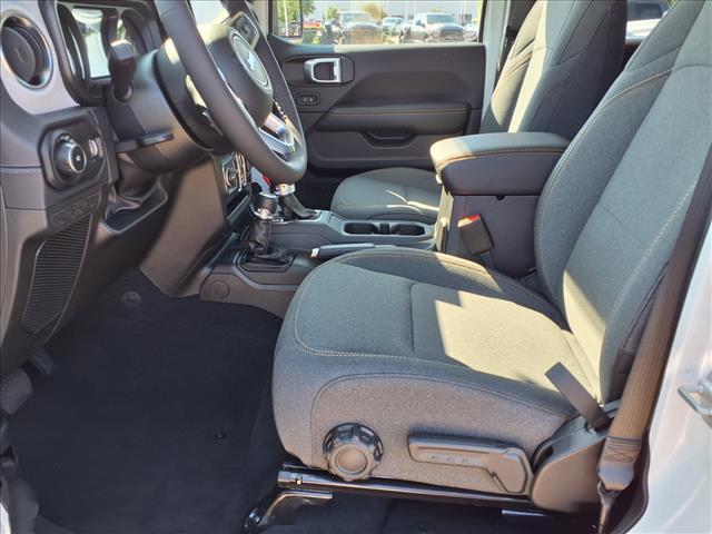 new 2025 Jeep Wrangler car, priced at $44,640
