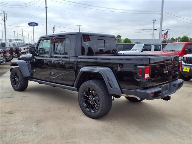 new 2025 Jeep Gladiator car, priced at $42,975