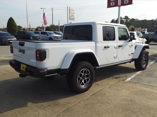 new 2024 Jeep Gladiator car, priced at $55,060