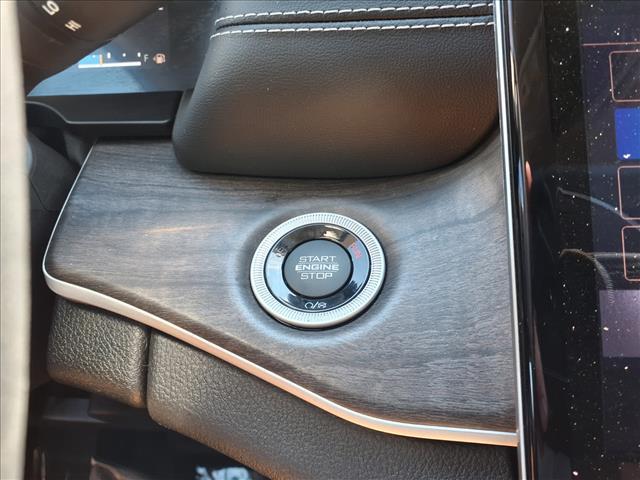 used 2024 Jeep Grand Cherokee car, priced at $38,227