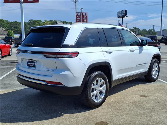 used 2024 Jeep Grand Cherokee car, priced at $38,227