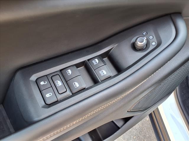 used 2024 Jeep Grand Cherokee car, priced at $38,227