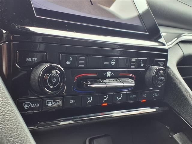 used 2023 Jeep Grand Cherokee car, priced at $32,500