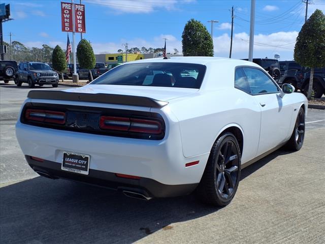 new 2023 Dodge Challenger car