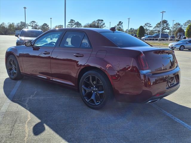 used 2021 Chrysler 300 car, priced at $24,623