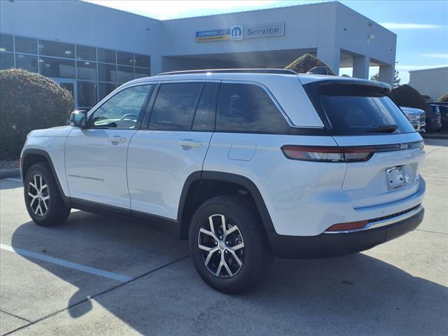 new 2025 Jeep Grand Cherokee car, priced at $41,318