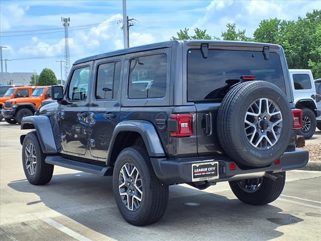 new 2025 Jeep Wrangler car, priced at $46,658