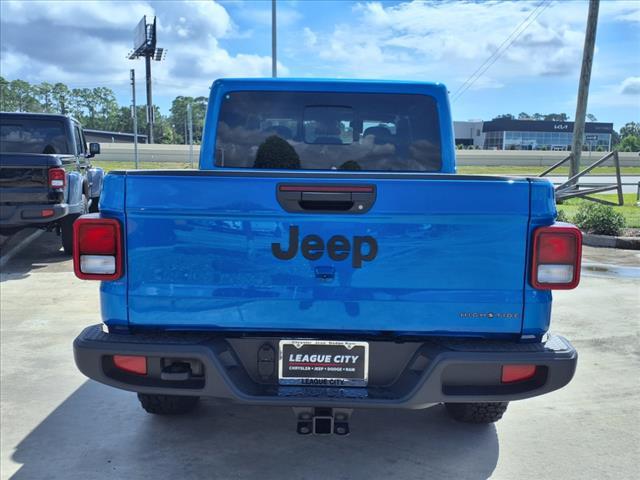 new 2025 Jeep Gladiator car, priced at $43,548