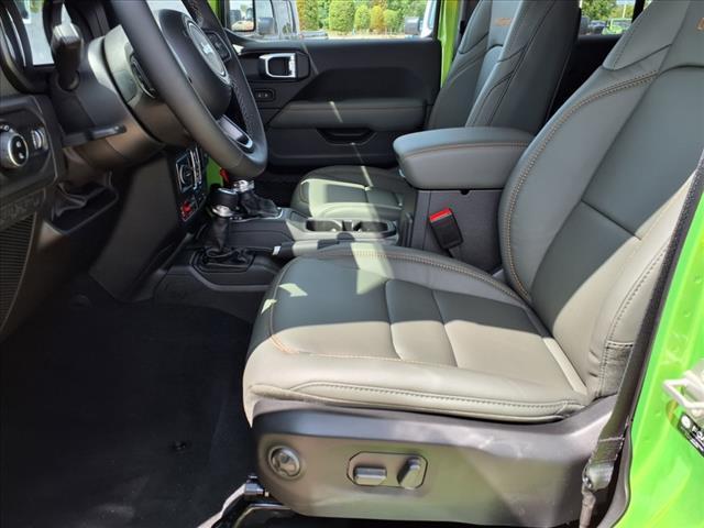 new 2025 Jeep Gladiator car, priced at $65,465