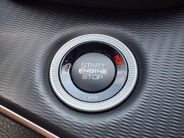 new 2025 Jeep Grand Cherokee car, priced at $39,756