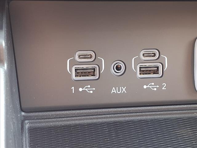 new 2025 Jeep Grand Cherokee car, priced at $39,756