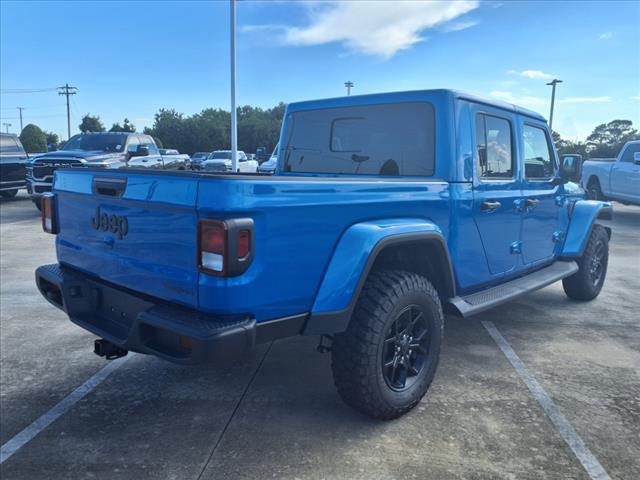 new 2025 Jeep Gladiator car, priced at $45,599