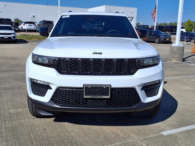 new 2025 Jeep Grand Cherokee car, priced at $44,877