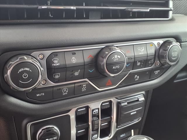 new 2025 Jeep Wrangler car, priced at $74,250