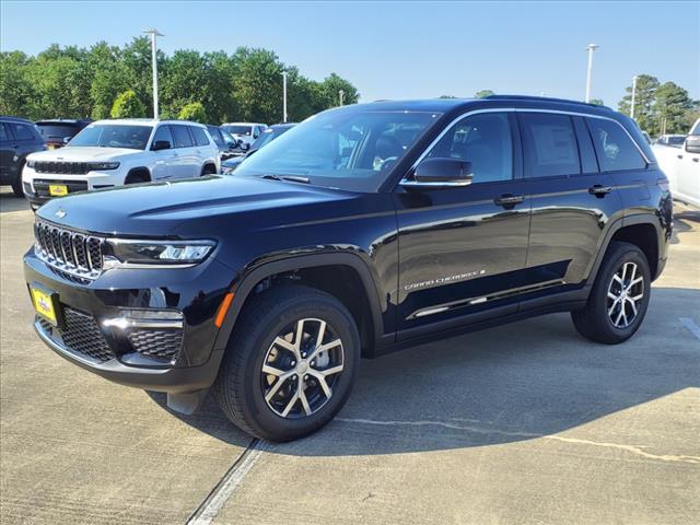 new 2025 Jeep Grand Cherokee car, priced at $45,295