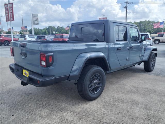 new 2024 Jeep Gladiator car, priced at $38,073