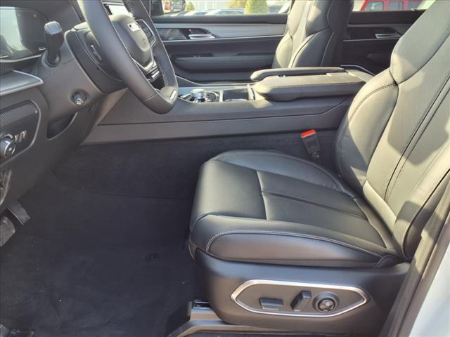 new 2025 Jeep Wagoneer L car, priced at $69,890