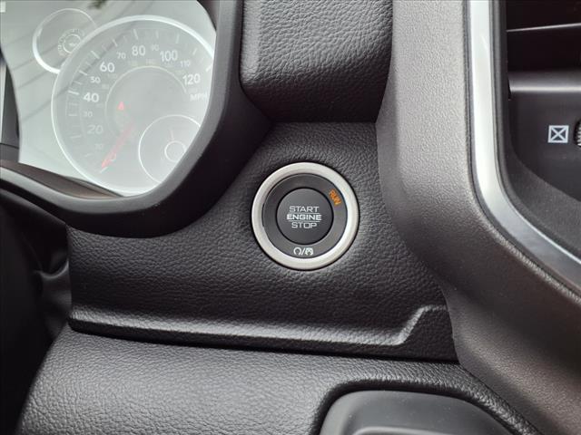 new 2025 Ram 1500 car, priced at $45,725