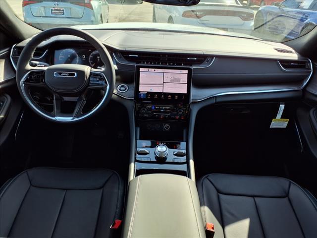 new 2025 Jeep Grand Cherokee car, priced at $55,985
