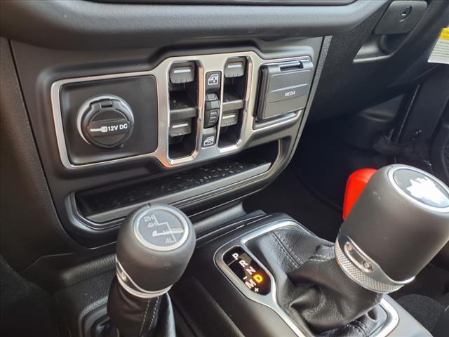 new 2025 Jeep Wrangler car, priced at $49,620