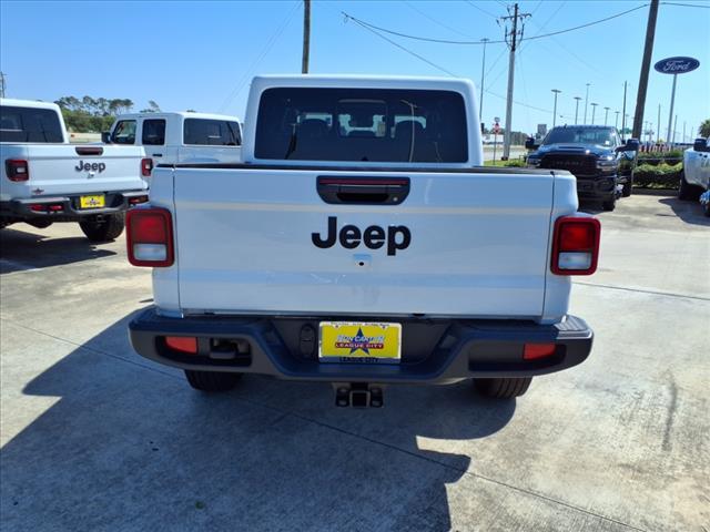 new 2024 Jeep Gladiator car, priced at $44,753