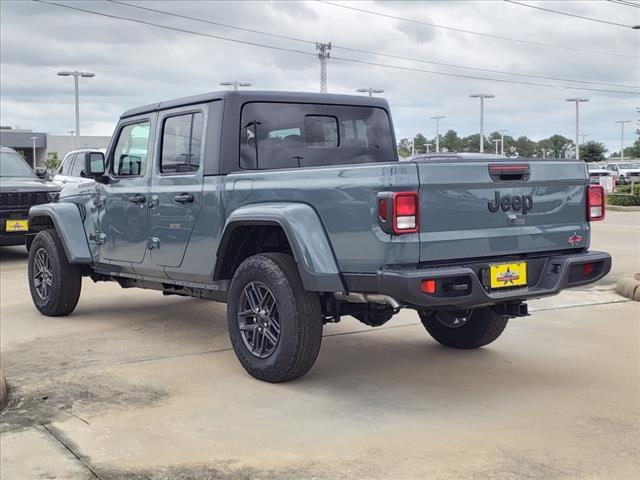 new 2024 Jeep Gladiator car, priced at $40,004