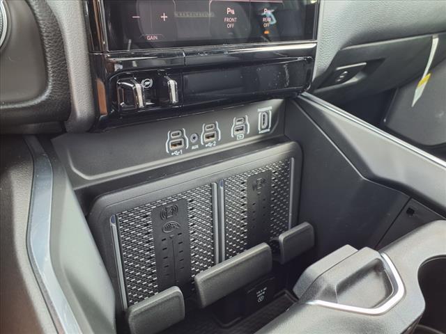 new 2025 Ram 1500 car, priced at $59,214