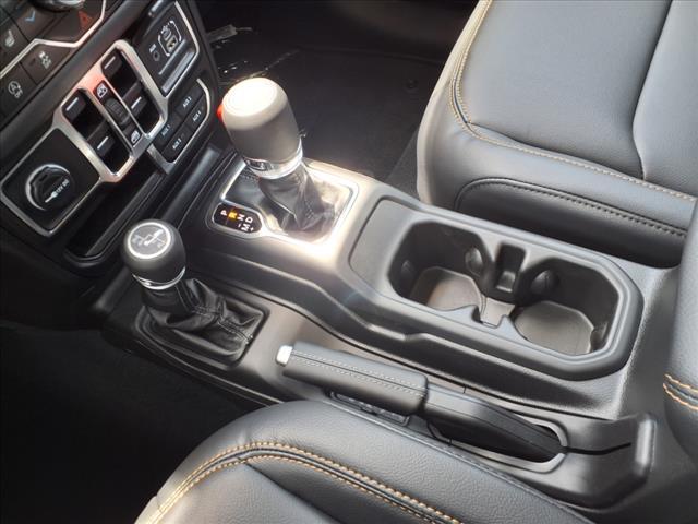 new 2025 Jeep Wrangler car, priced at $51,948